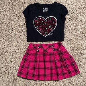 Girls size 7 pink leopard and plaid matching skirt set